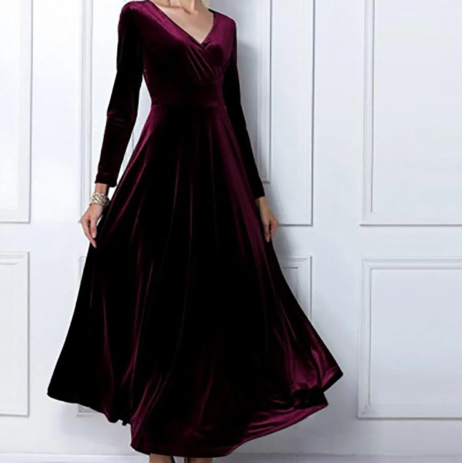 ADHOWBEW Velvet Dress for Women Elegant Long Sleeve Maxi Dress Flowy V Neck Formal Long Prom Dress