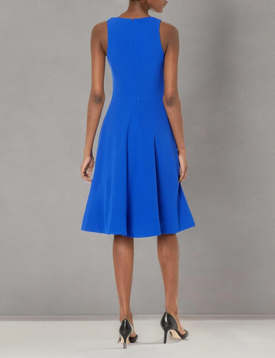 Dress the Population Women's Catalina Plunging V-Neck, a Line Midi