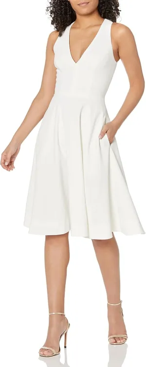Dress the Population Women's Catalina Plunging V-Neck, a Line Midi