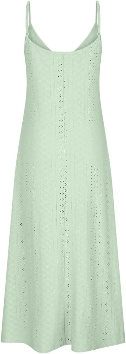 Eyelet Dress for Women 2024 Casual Sleeveless Long Maxi Dress Trendy Sexy V Neck Slip Dress Summer Vacation Outfits