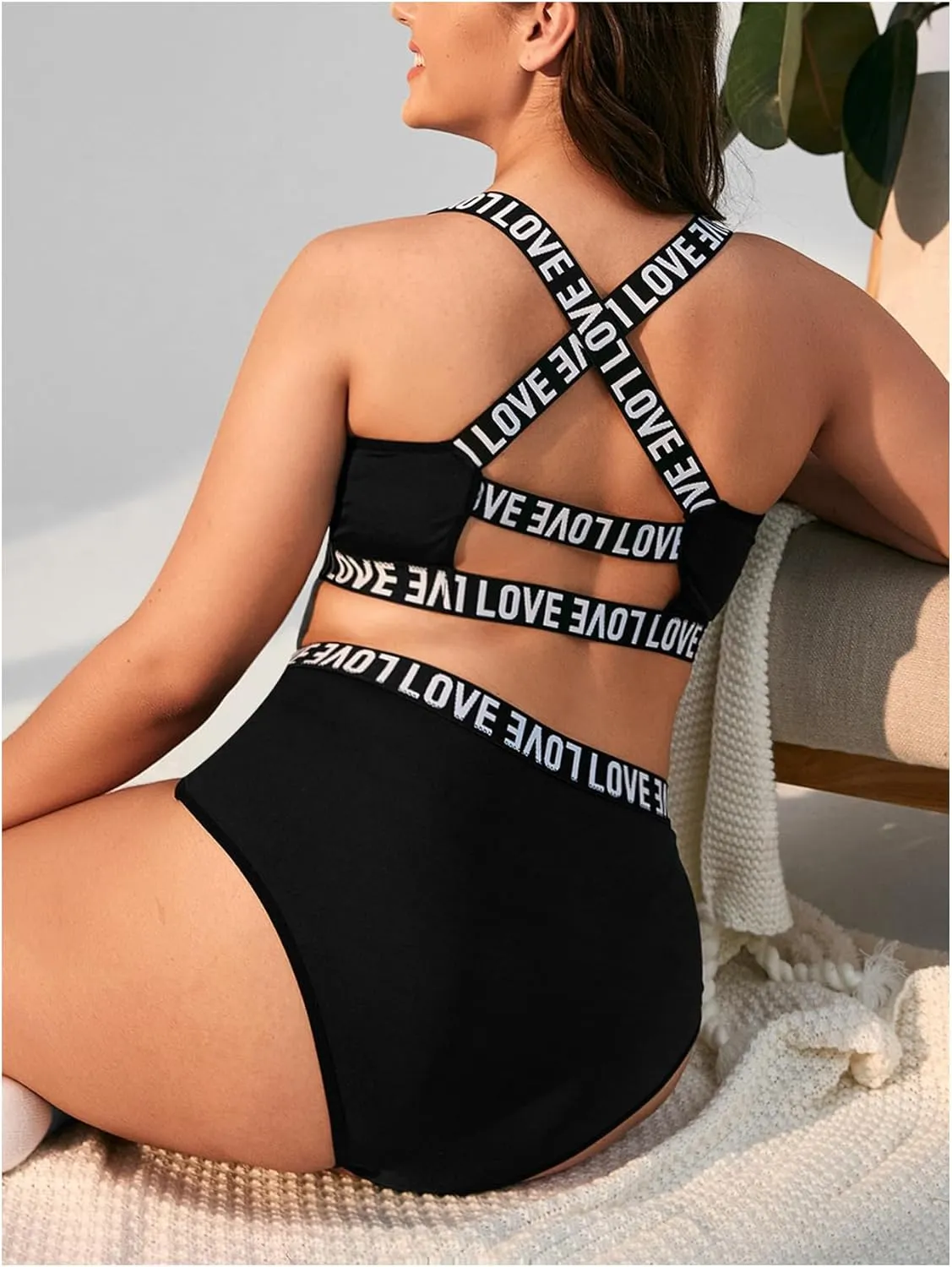 Floerns Women's Plus Size Letter Print Lingerie Seamless Bra and High Waist Panty Sets