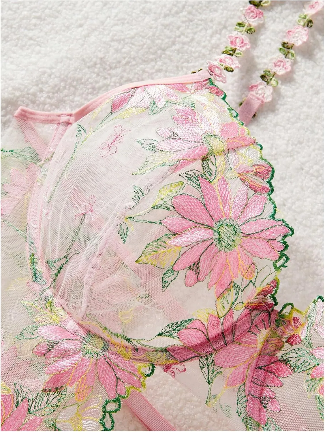 Verdusa Women's Plus Size Floral Embroidery Mesh Underwire Babydoll Lingerie with Thong