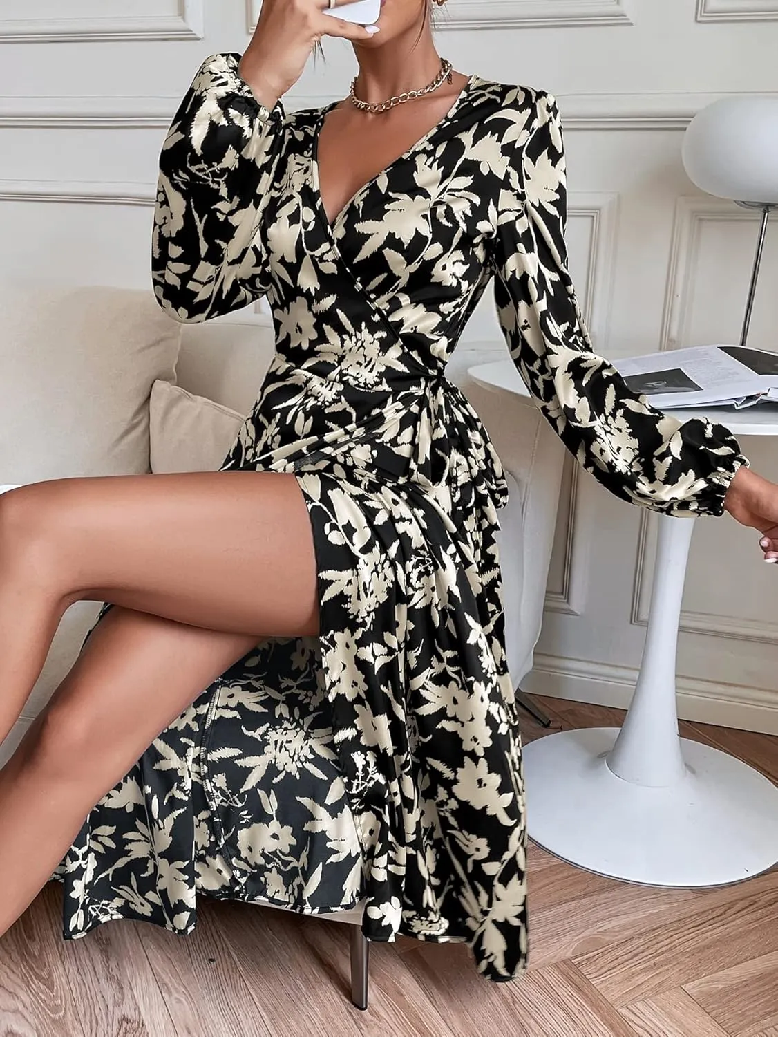 WDIRARA Women's Floral Lantern Sleeve V Neck Wrap Dress A Line Elegant Midi Dress