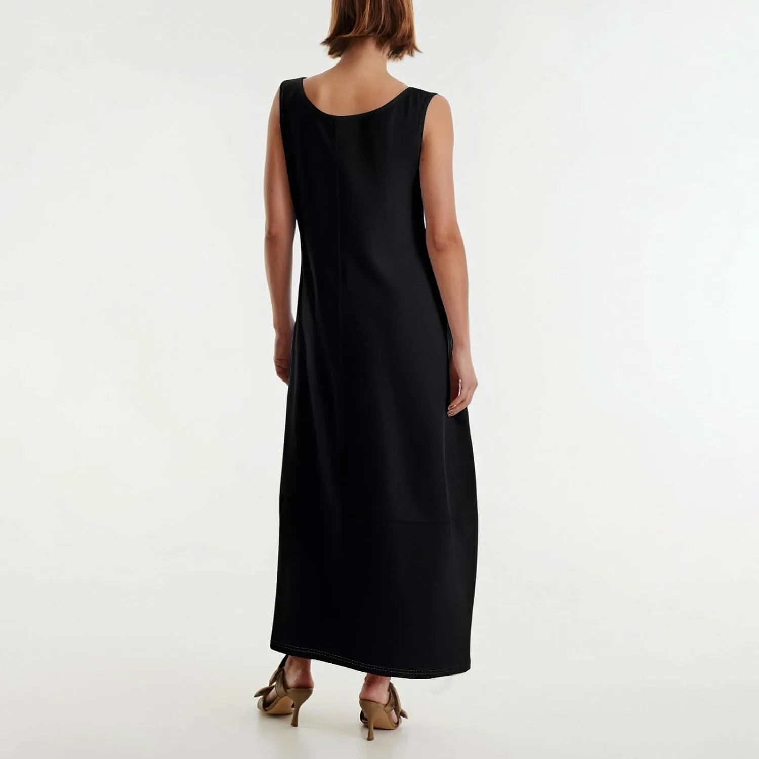 Women Dresses Sleeveless Beach Vacation Maxi Dress Scoop Neck Casual Sundress Loose 2025 Summer Flowy Tank Dress